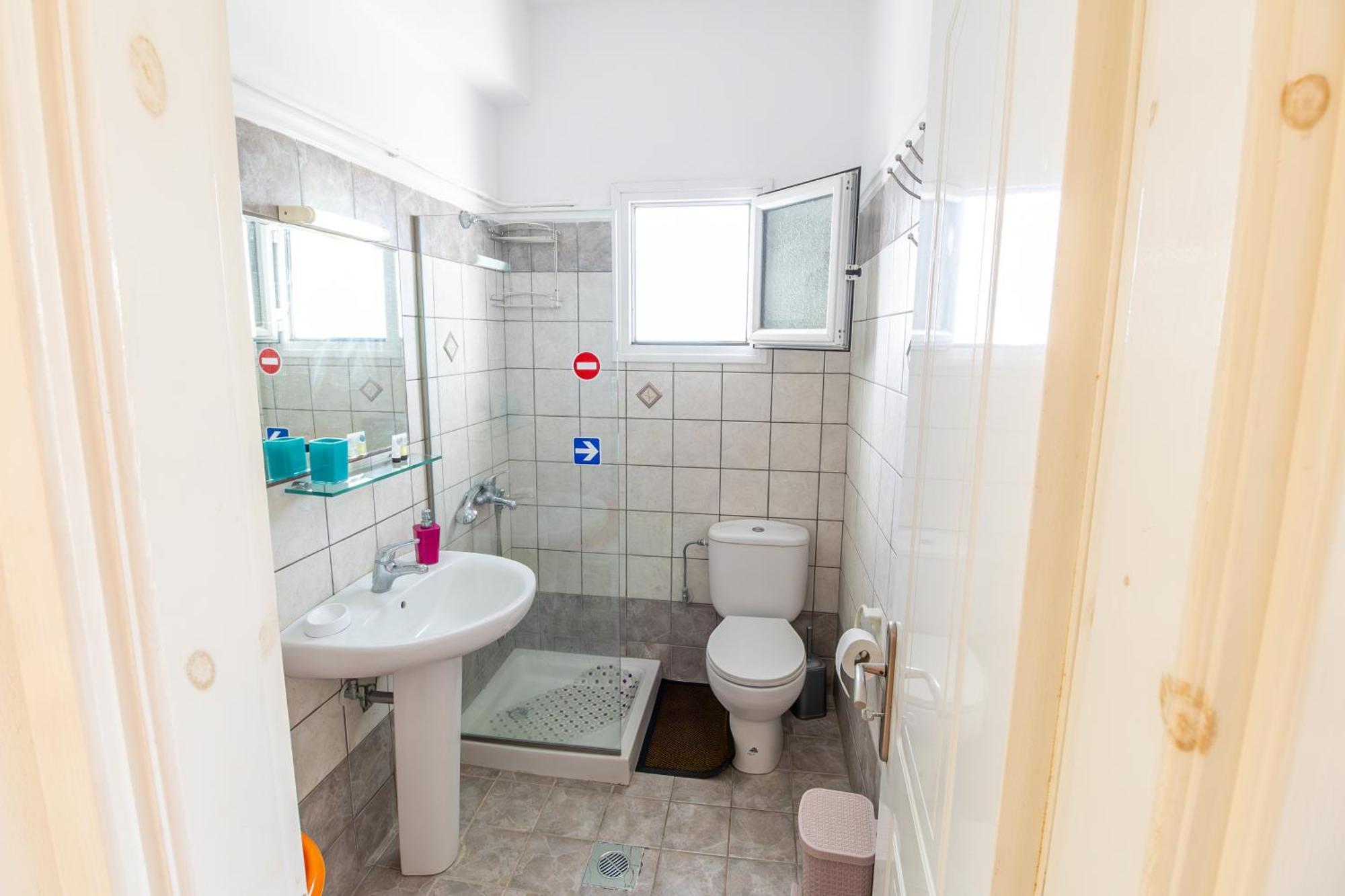 Apartment Thekla Karavádhos